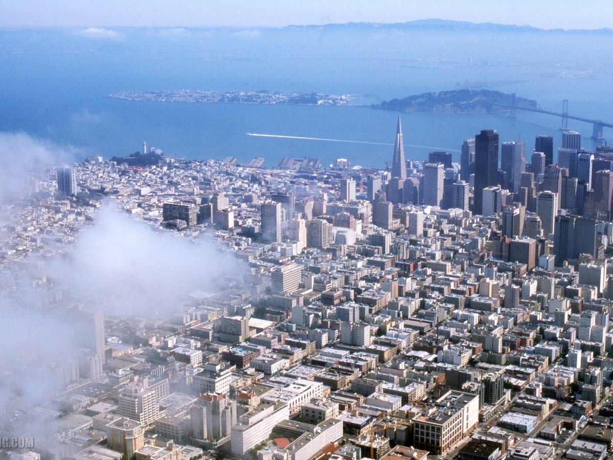 Scenic Flight Across San Francisco,&nbsp;2003
