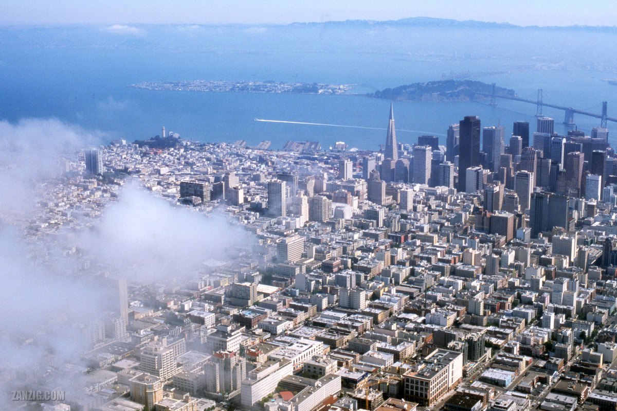 Scenic Flight Across San Francisco,&nbsp;2003
