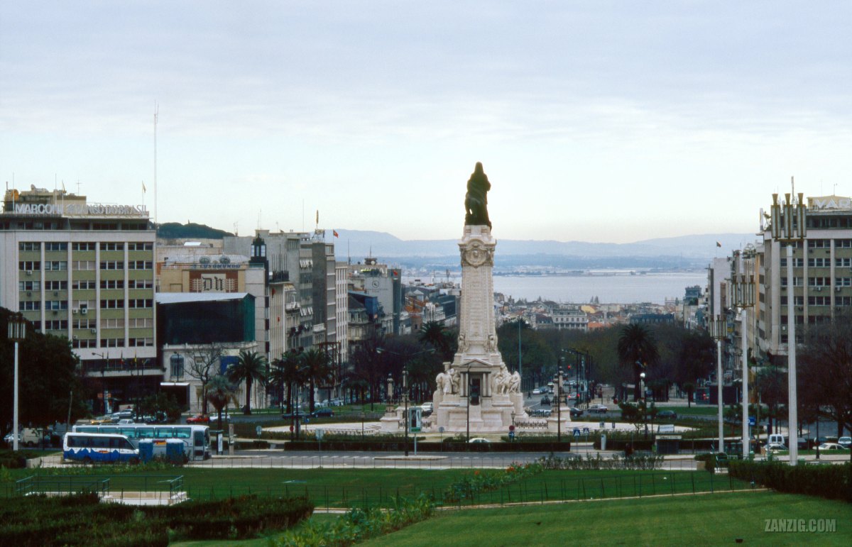 Praça Marquês de Pombal, Lisbon, Portugal,&nbsp;2000