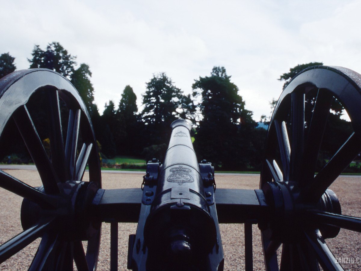 Gun, Blair Atholl Castle,&nbsp;Scotland